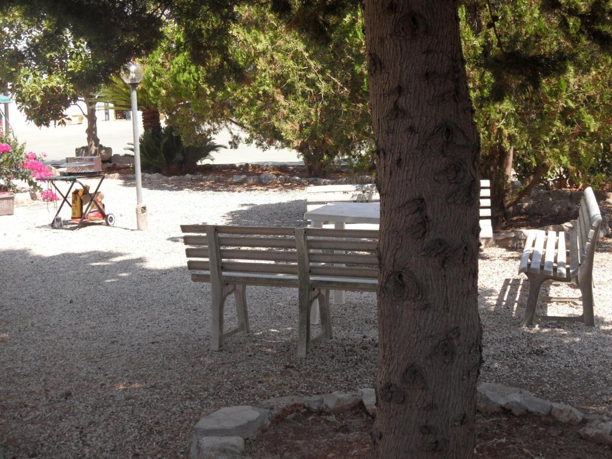Azienda Agrituristica Masseria Campi San Vito dei Normanni Eksteriør bilde
