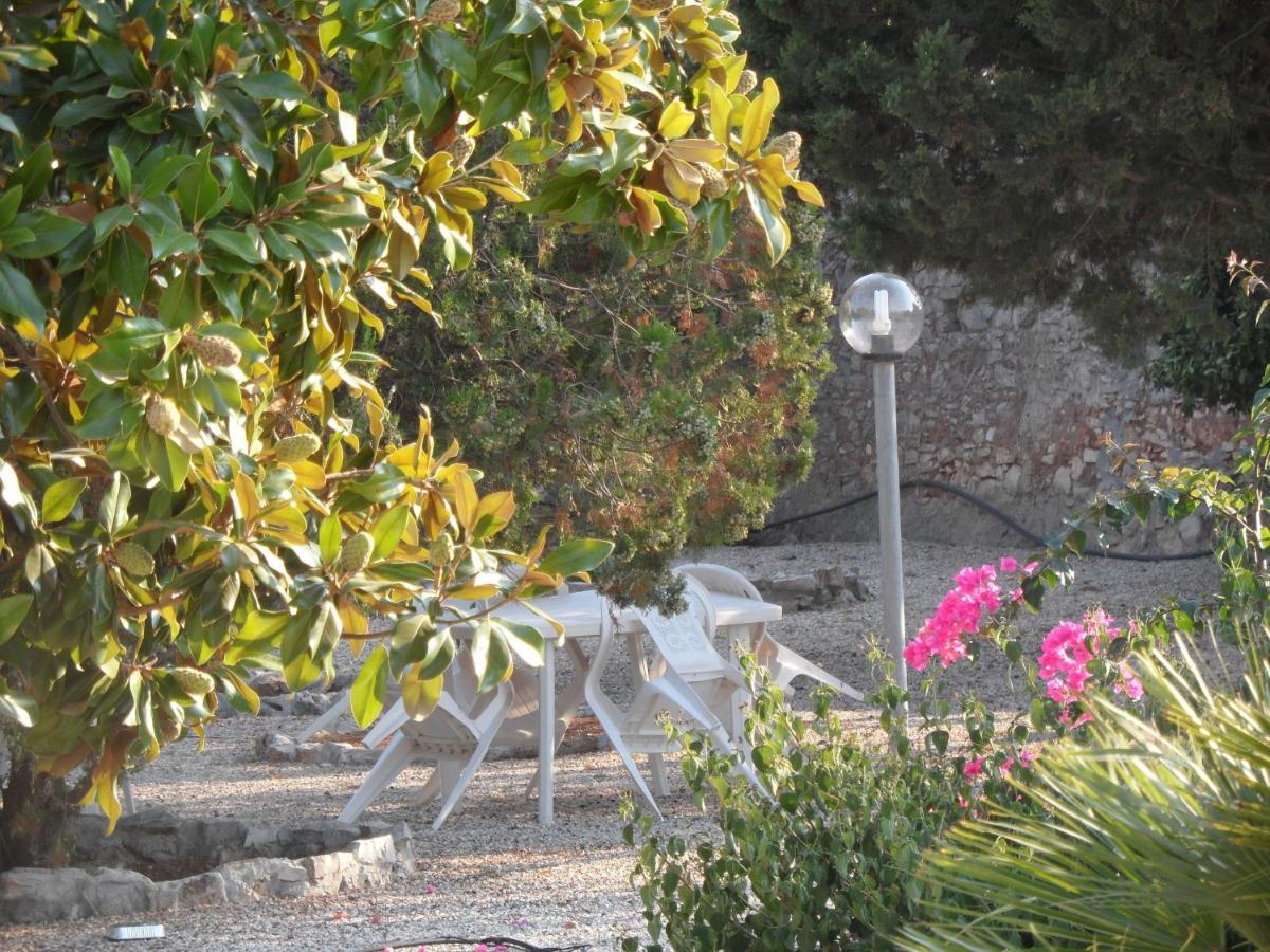Azienda Agrituristica Masseria Campi San Vito dei Normanni Eksteriør bilde